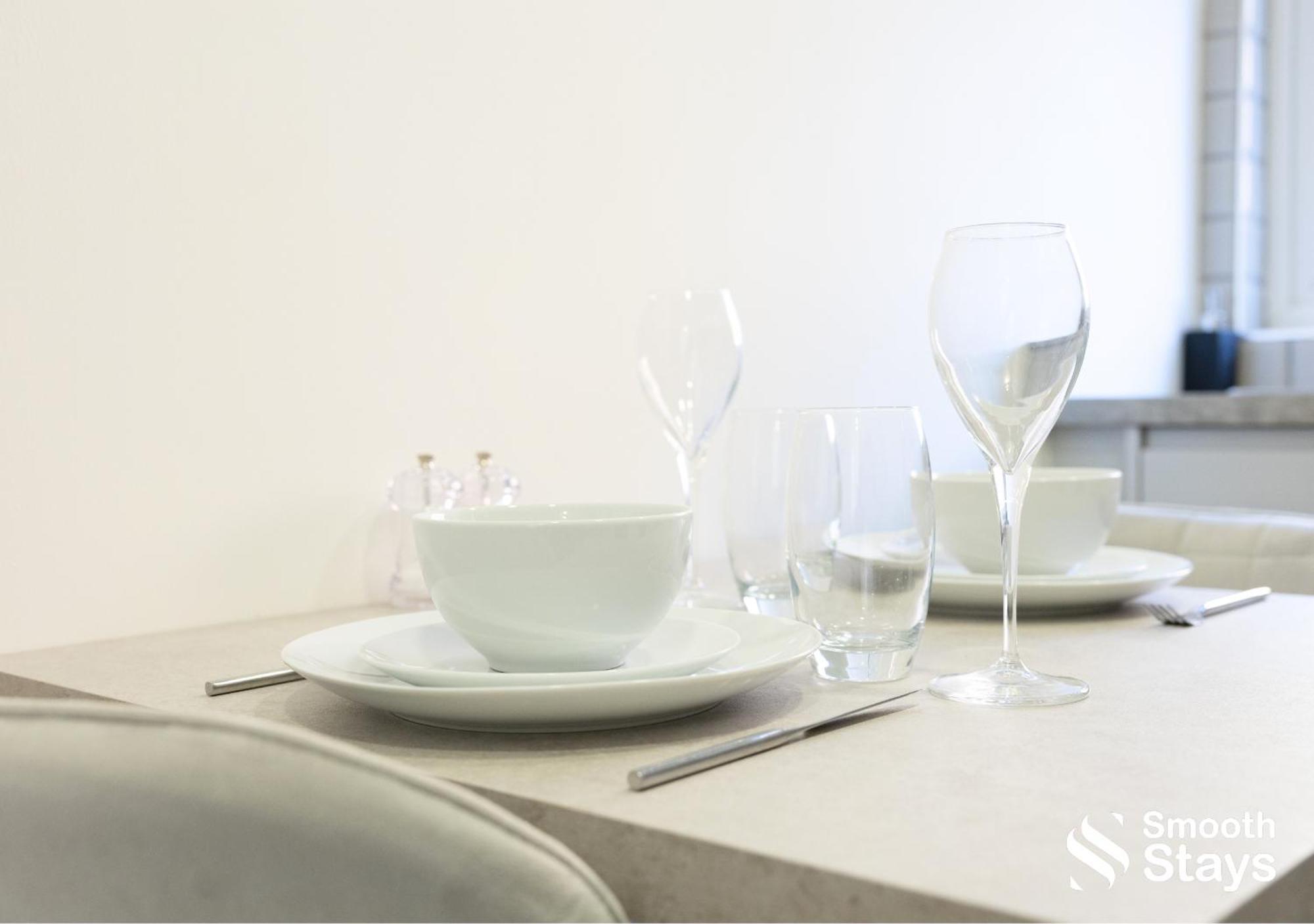 One Bedroom Apartment At Smooth Stays Short Lets & Serviced Accommodation Preston With Parking Near Train Station Bagian luar foto